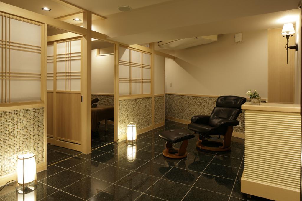 Fujikawaguchiko Onsen Konanso Hotel Ngoại thất bức ảnh A Japanese-style foot massage parlor